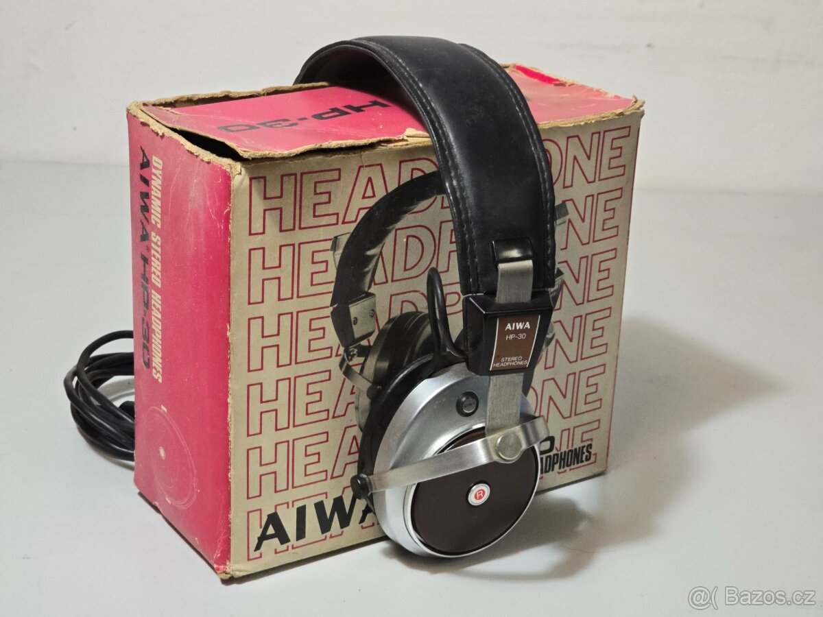 Sluchátka AIWA HP-30