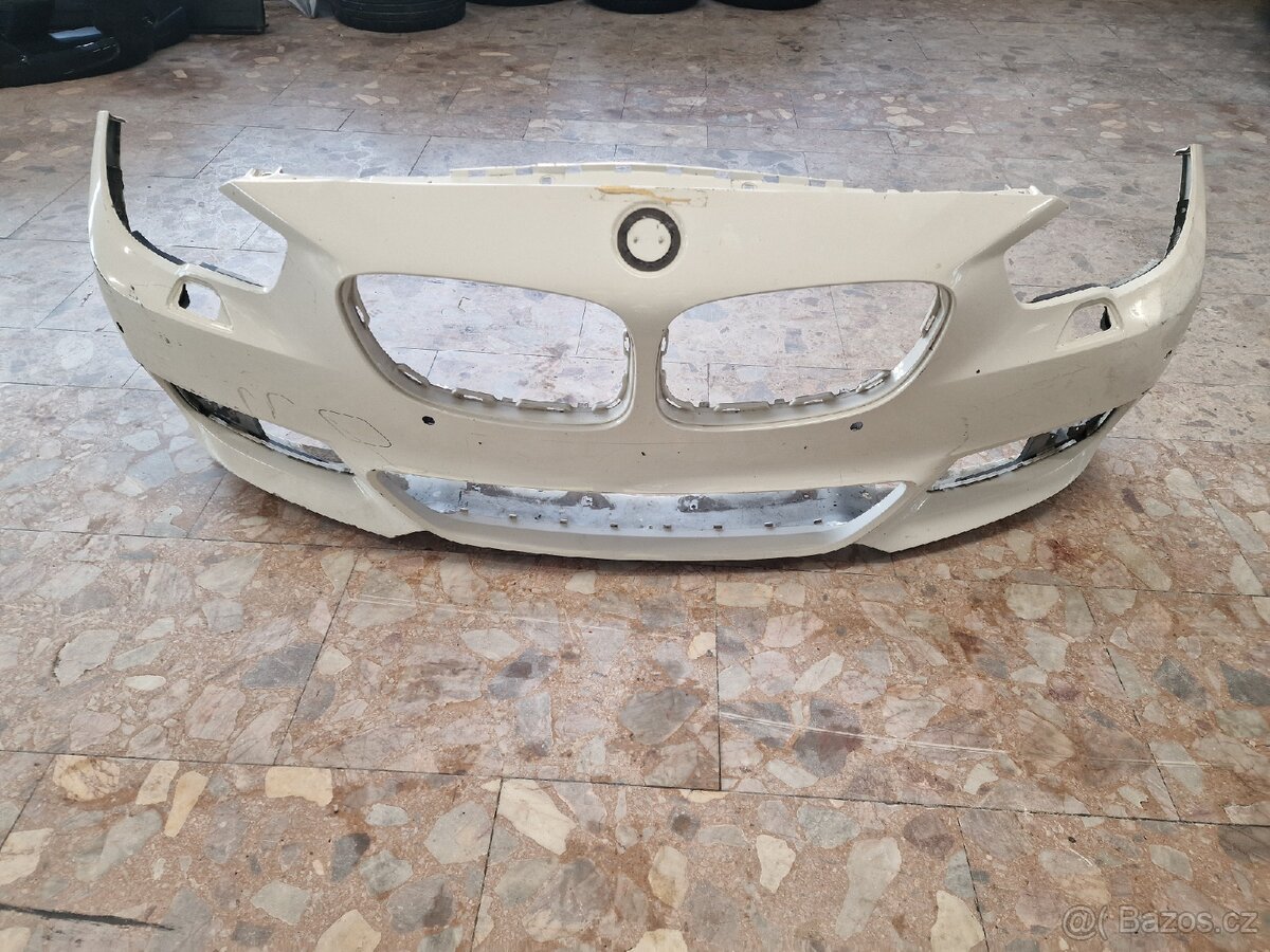 BMW 5GT, f07 přední nárazník