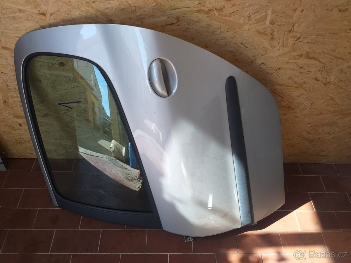 Dveře na Peugeot 206