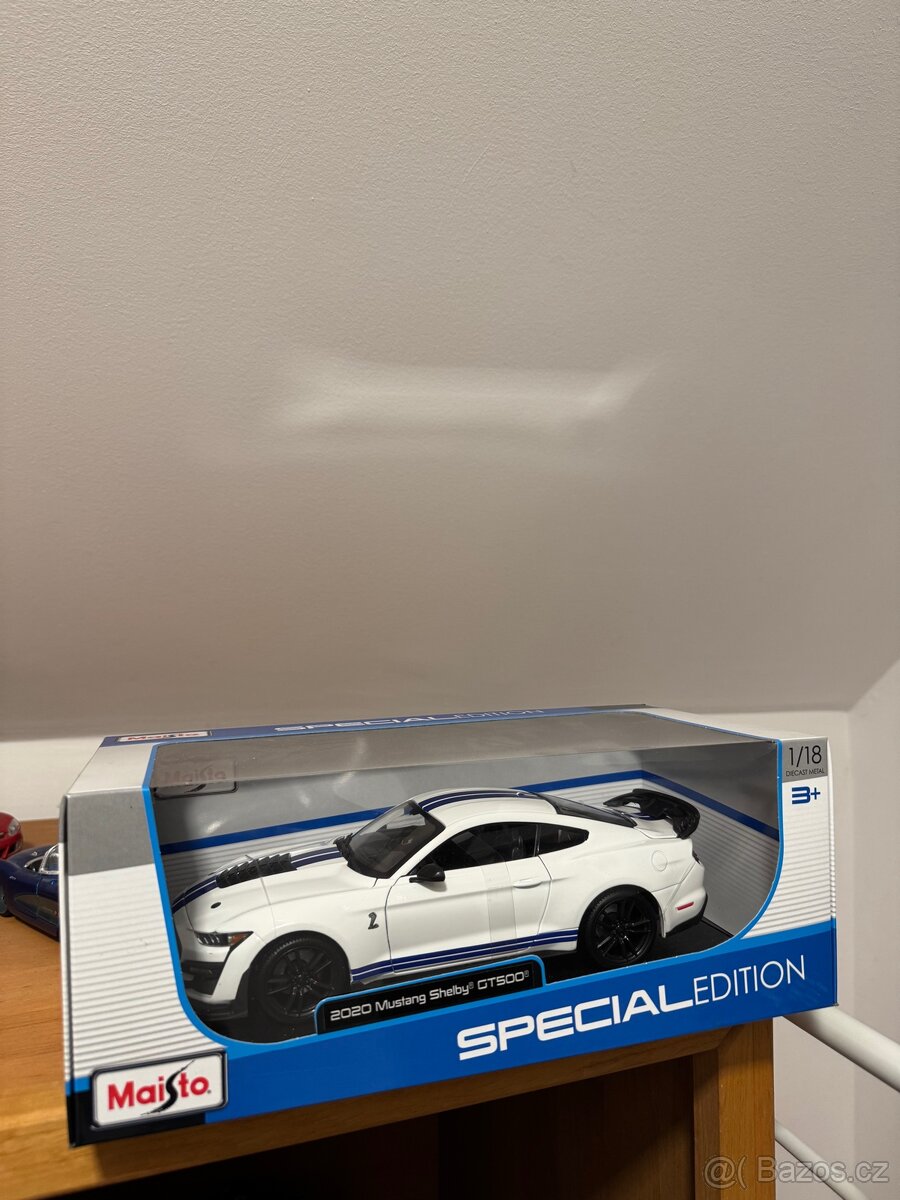 Model 1:18 Mustang Shelby