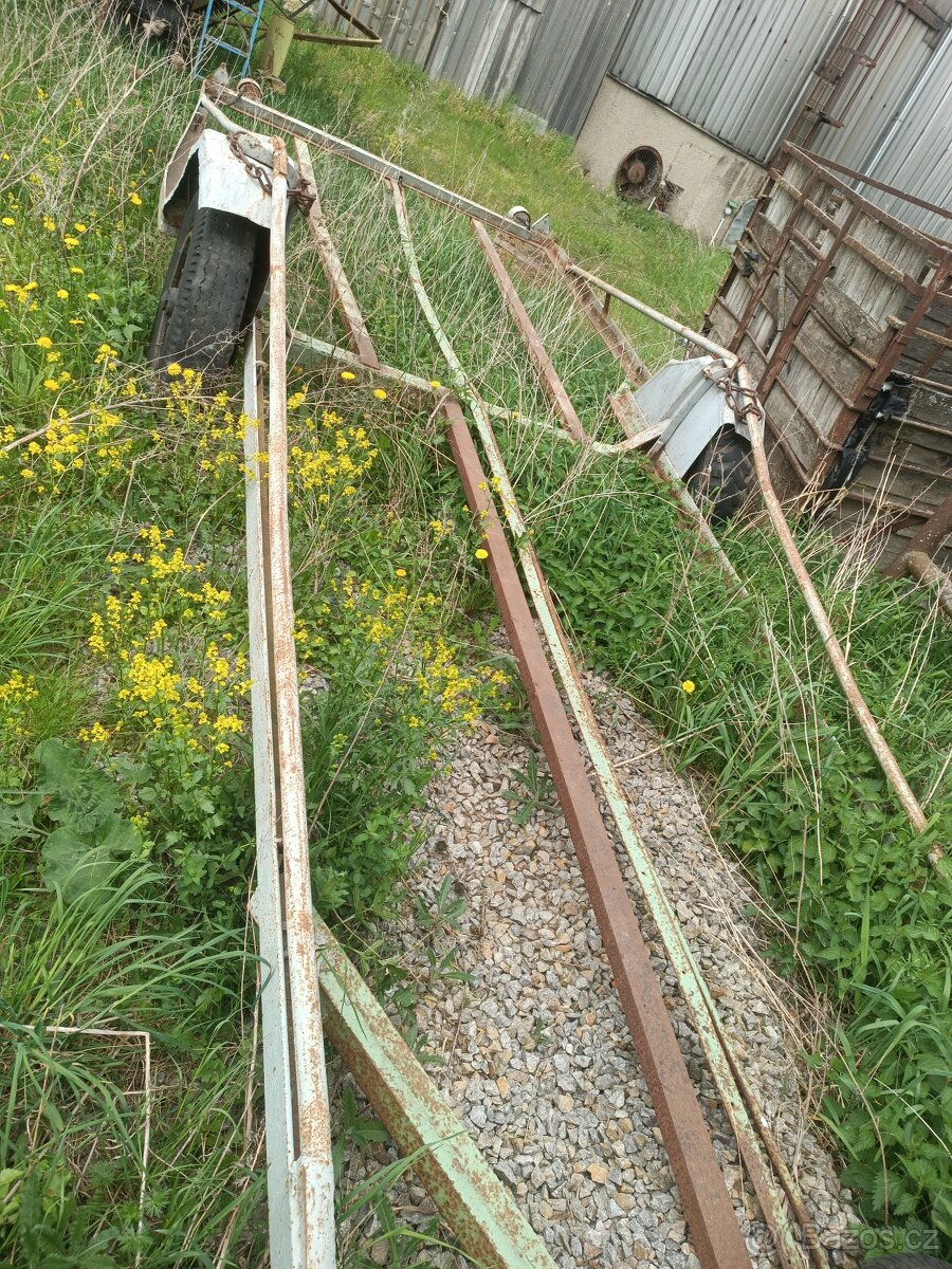 Platáky za traktor