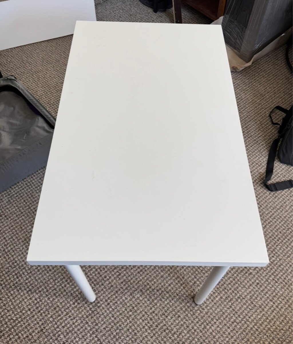 Stůl - pracovní - IKEA