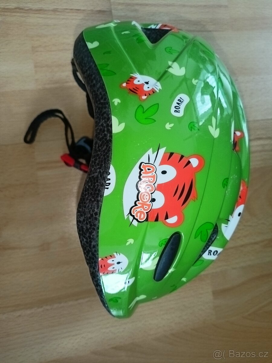 Dětská helma
