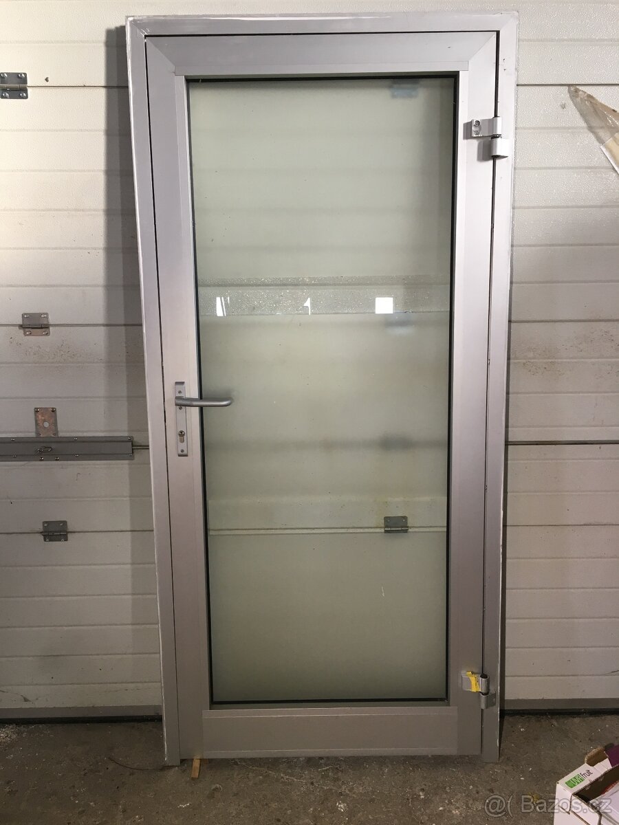 Dveře vchodové hliníkové Pravé 80 cm