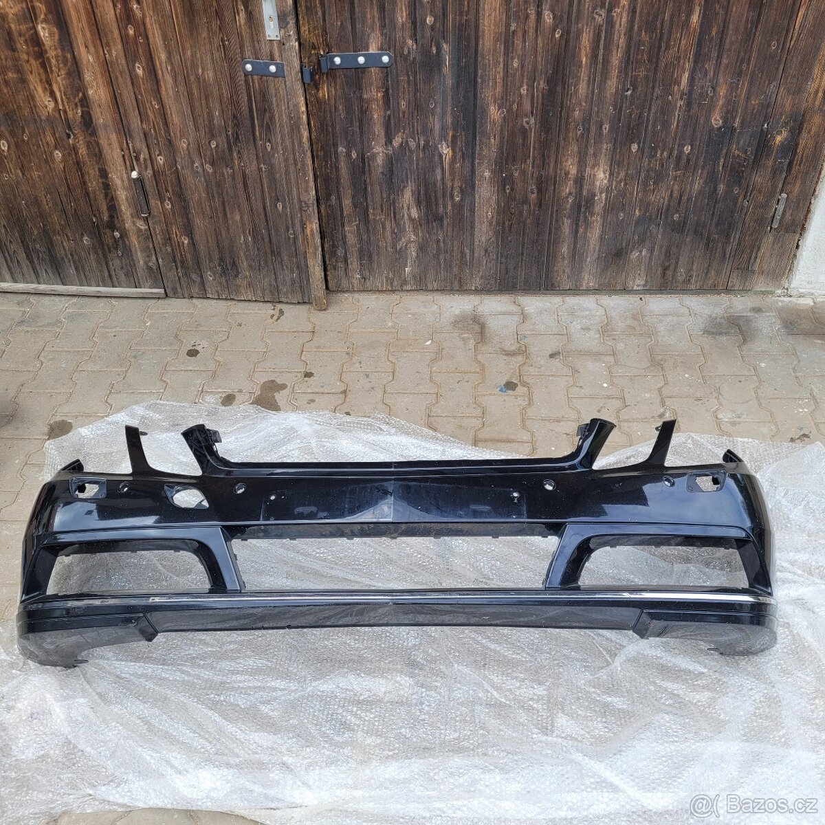 Mercedes Benz E W212 přední nárazník