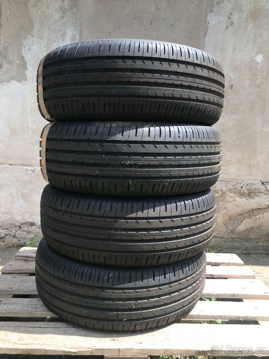 Letní pneu 215 55 18 Toyo zánovní