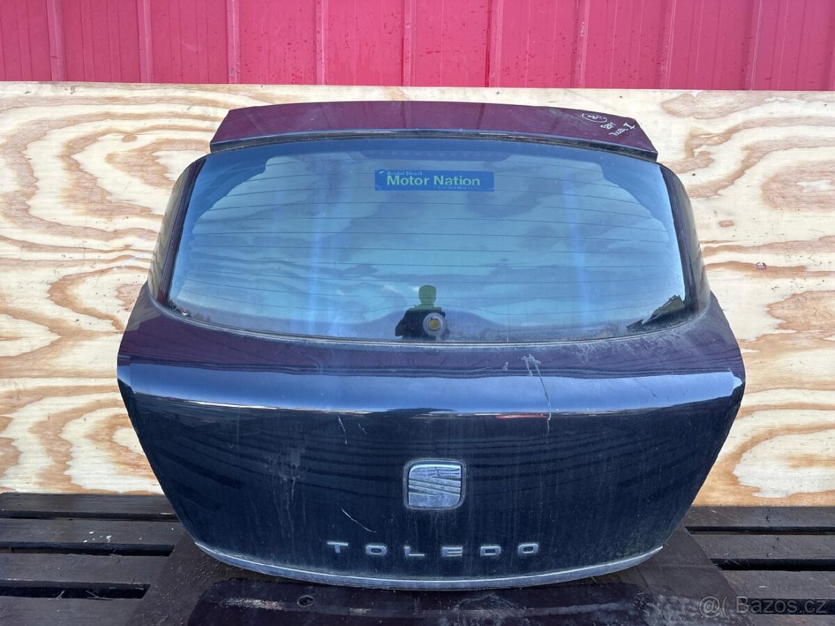 Páté dveře Seat Toledo III