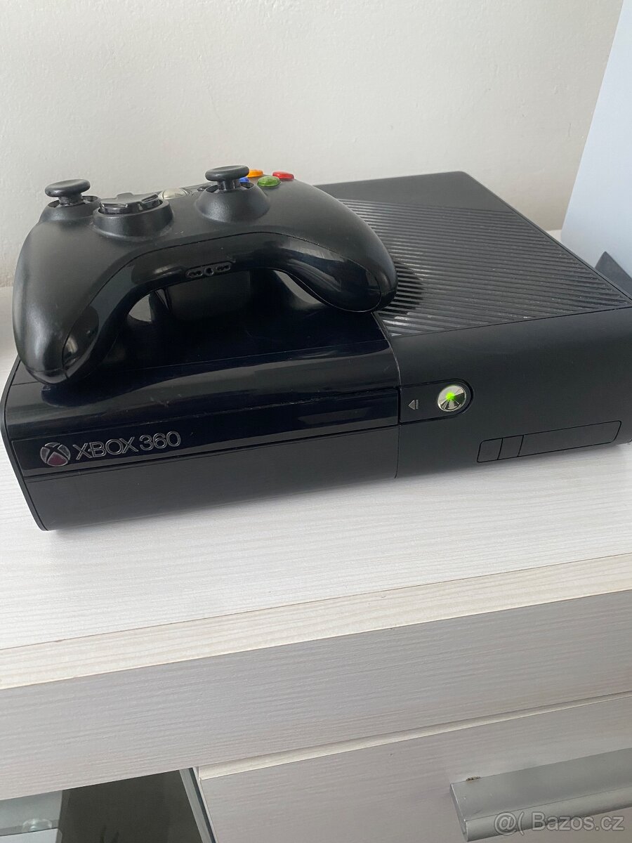 Xbox 360 E 250gb