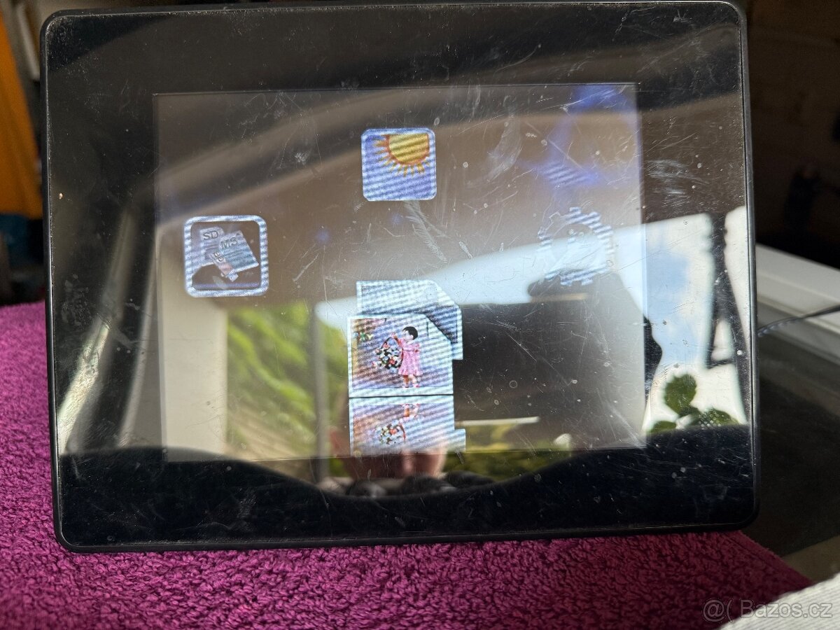 Digitální fotorameček