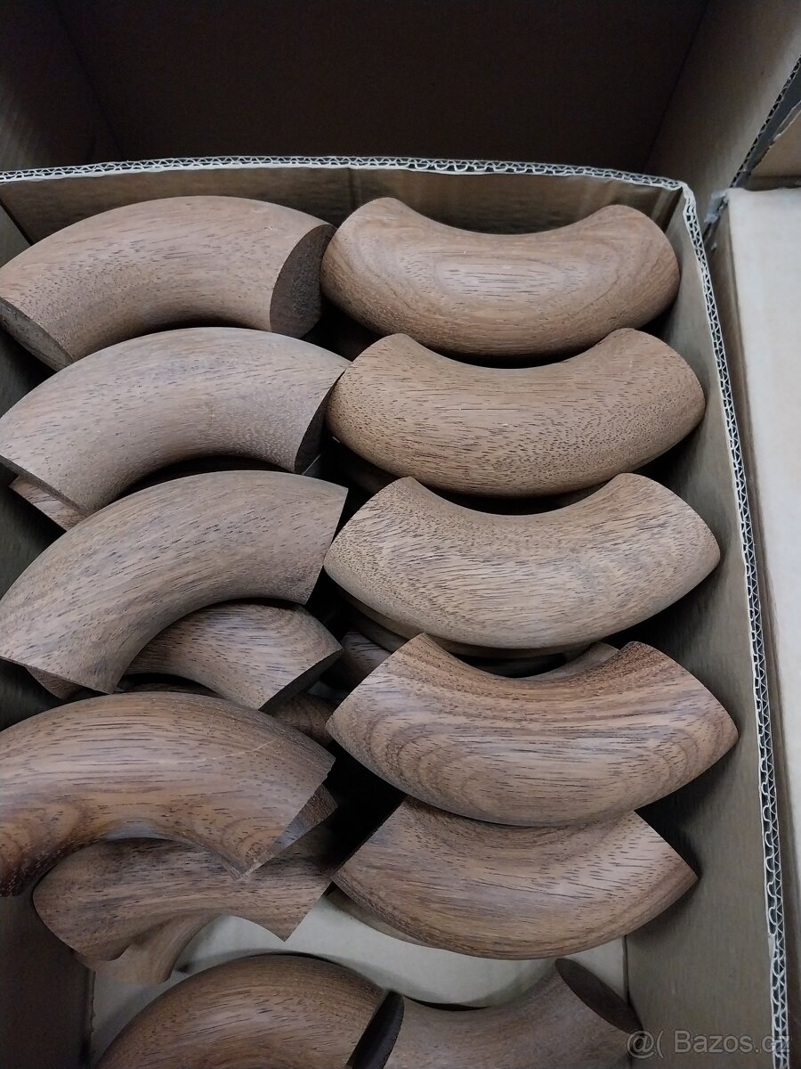 dřevěné oblouky k madlům 90°prům 49mm