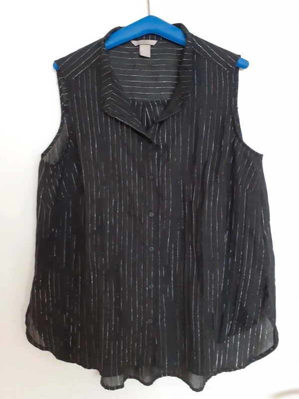 Dámská halenka propínací bez rukávů H&M 46