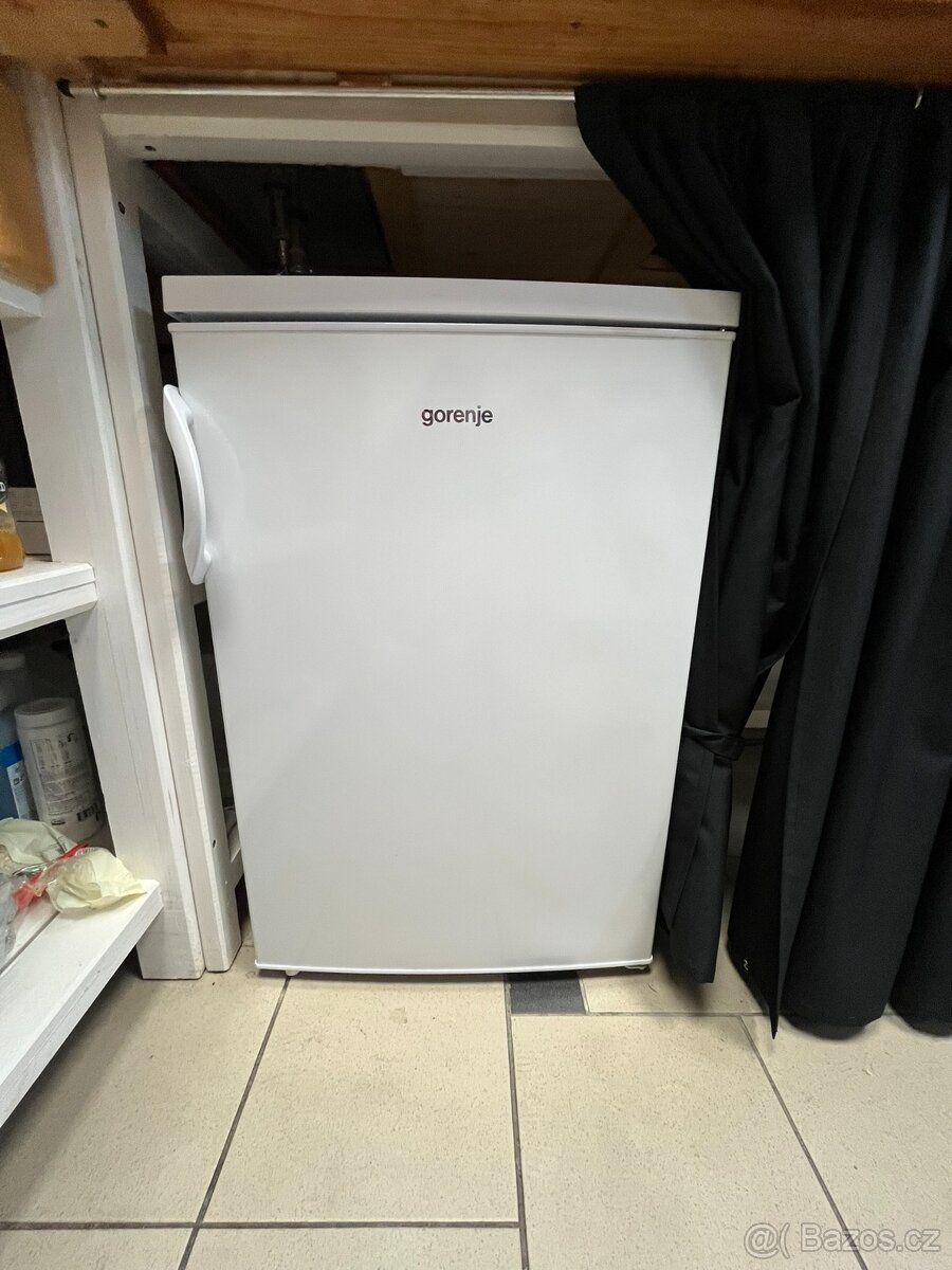 Prodám Lednici Gorenje R492PW