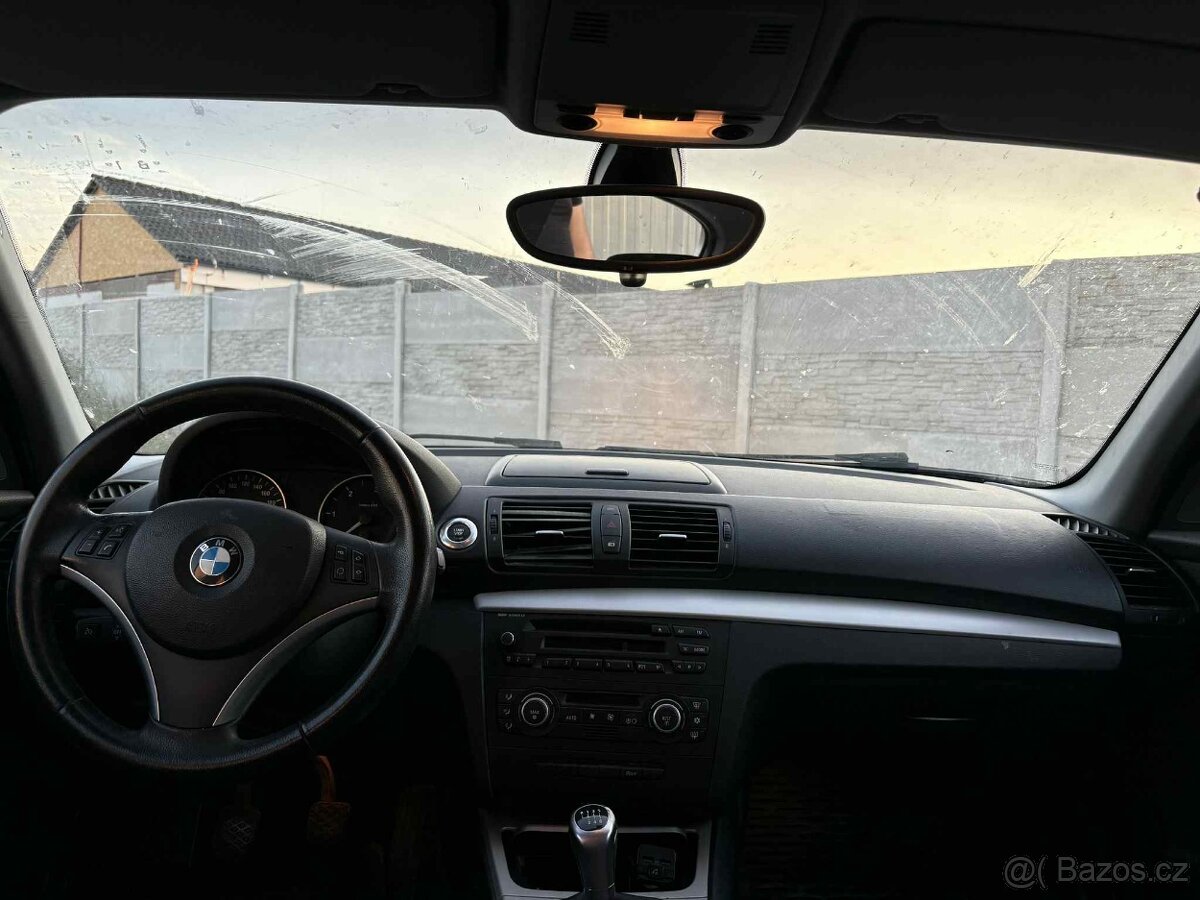 Bmw e87 116d 2.0 2009