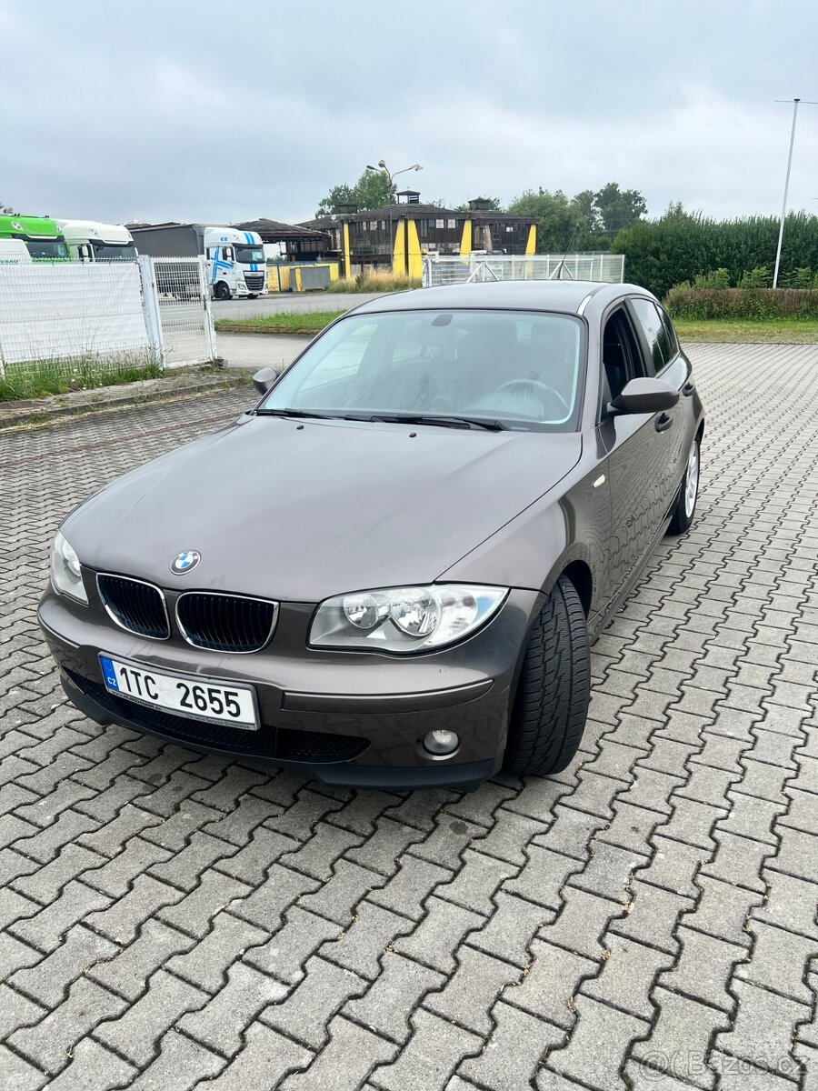 BMW Řada 1 ,116i , 1,6 Benzín skvělý stav