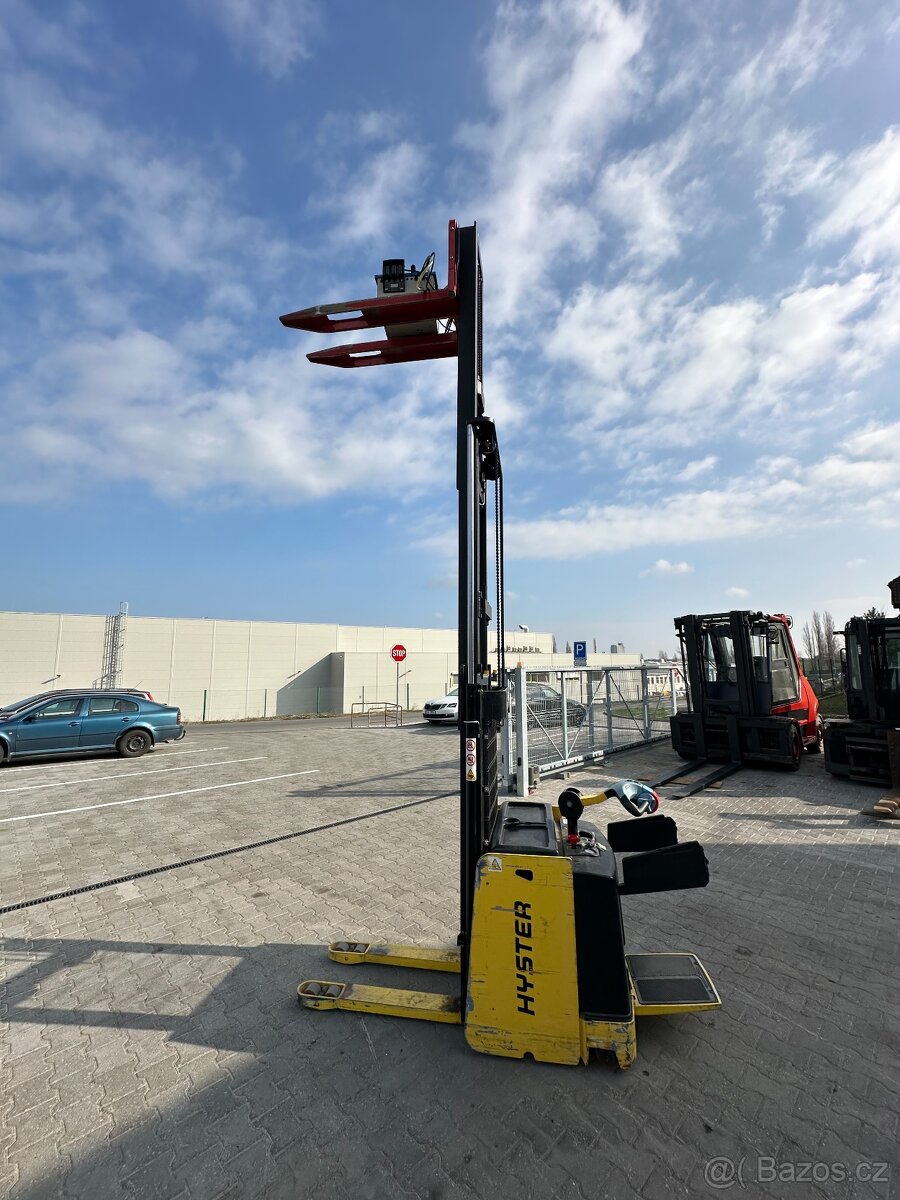 Hyster S1.2