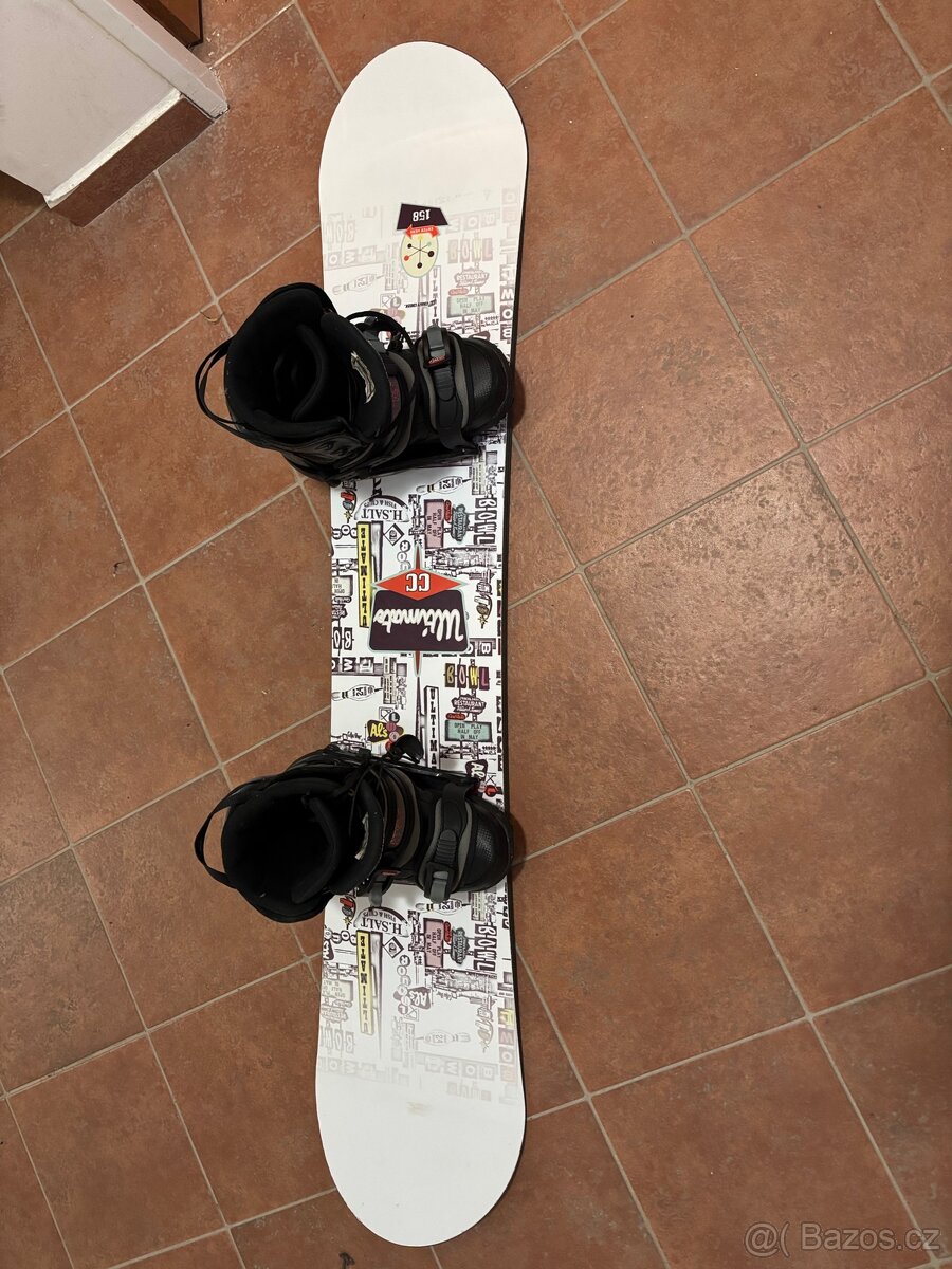 Snowboard s kompletním vybavením