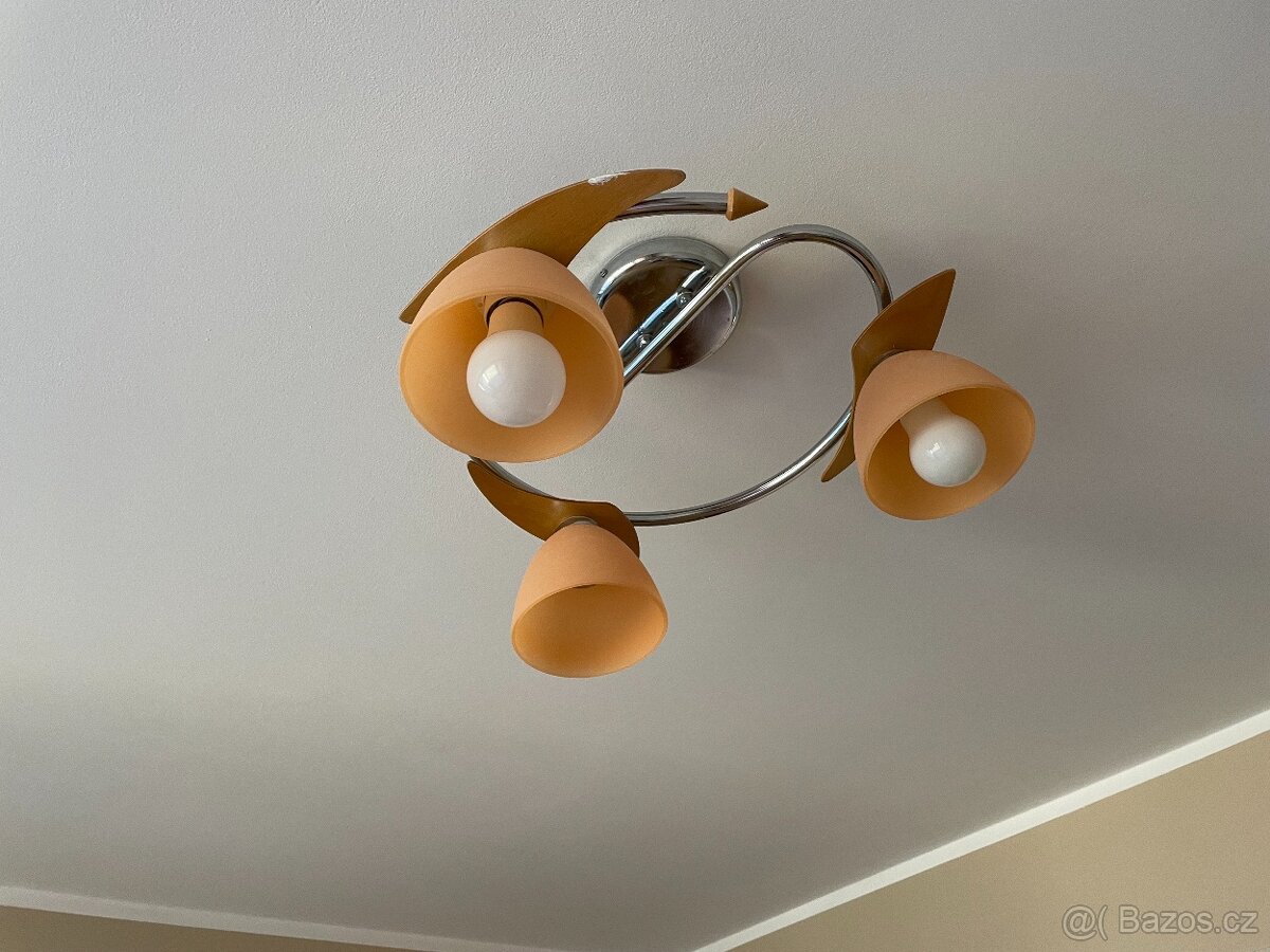 stropní světlo