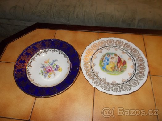 pozlacené talíře