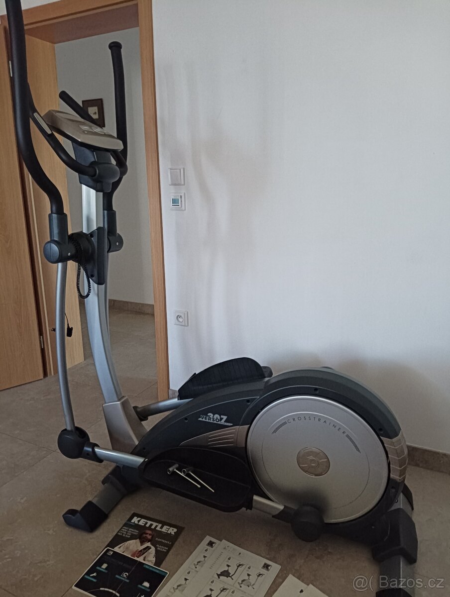 cross trenažér (orbitrek)