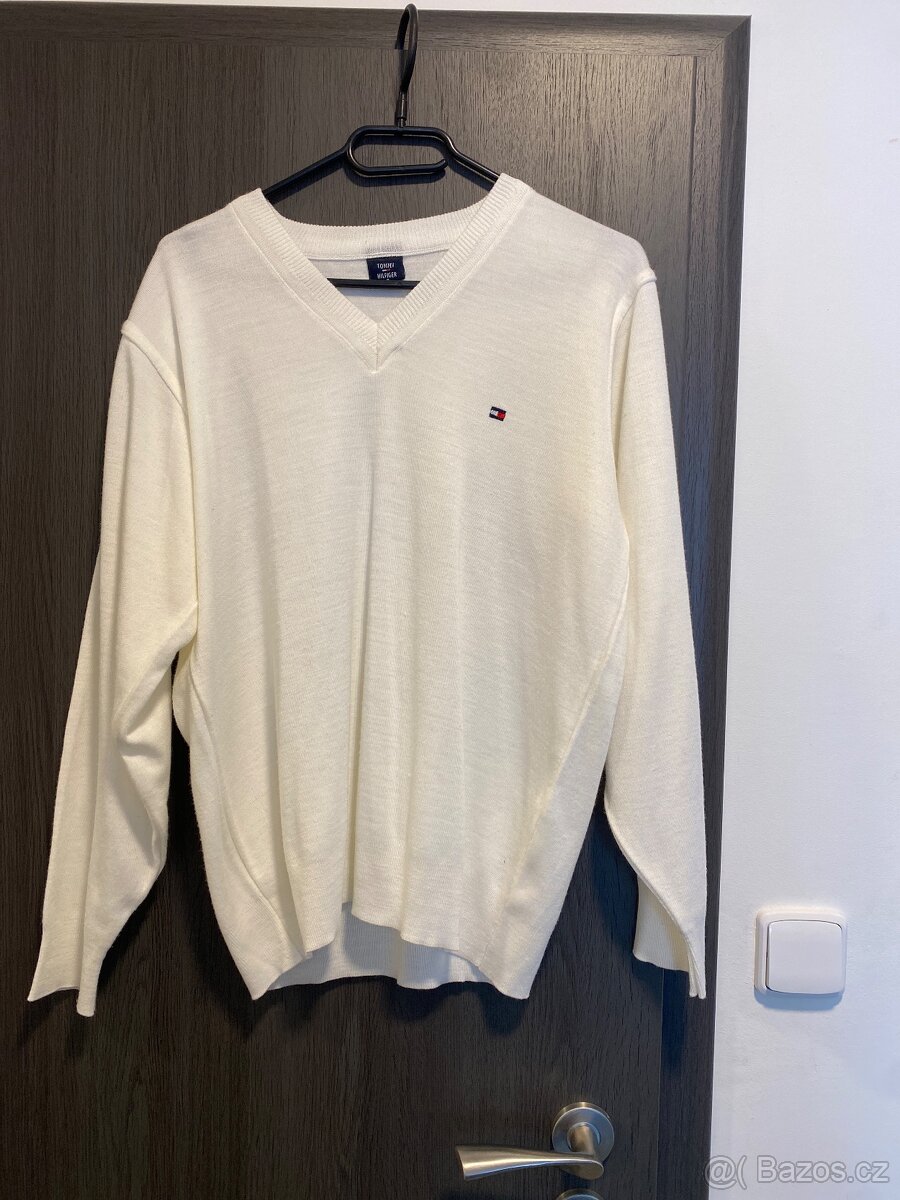 Tommy Hilfiger svetr