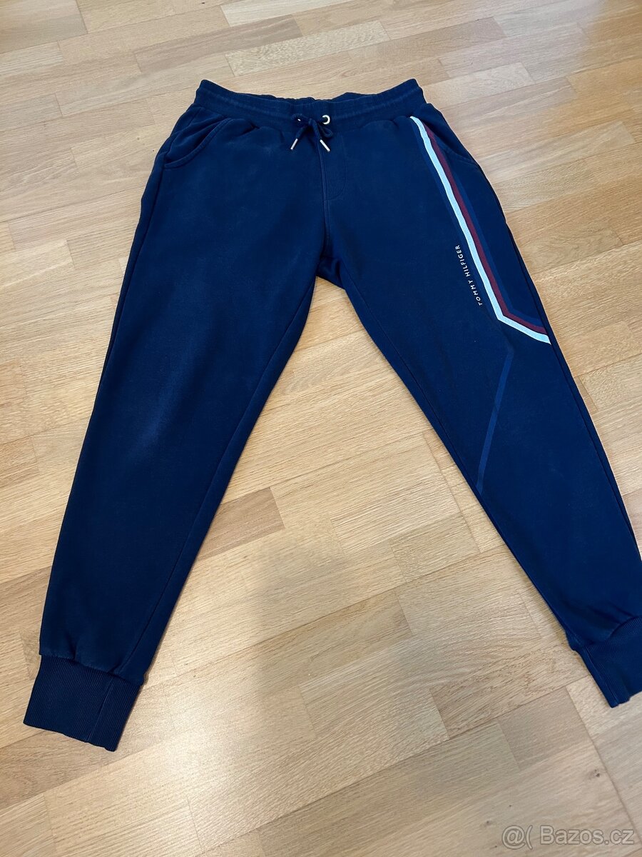 Tommy Hilfiger tepláky