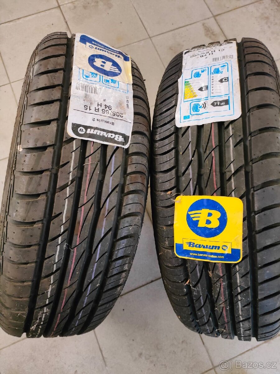 Nové letní pneu + disky Barum Bravuris 2 205/65 R15