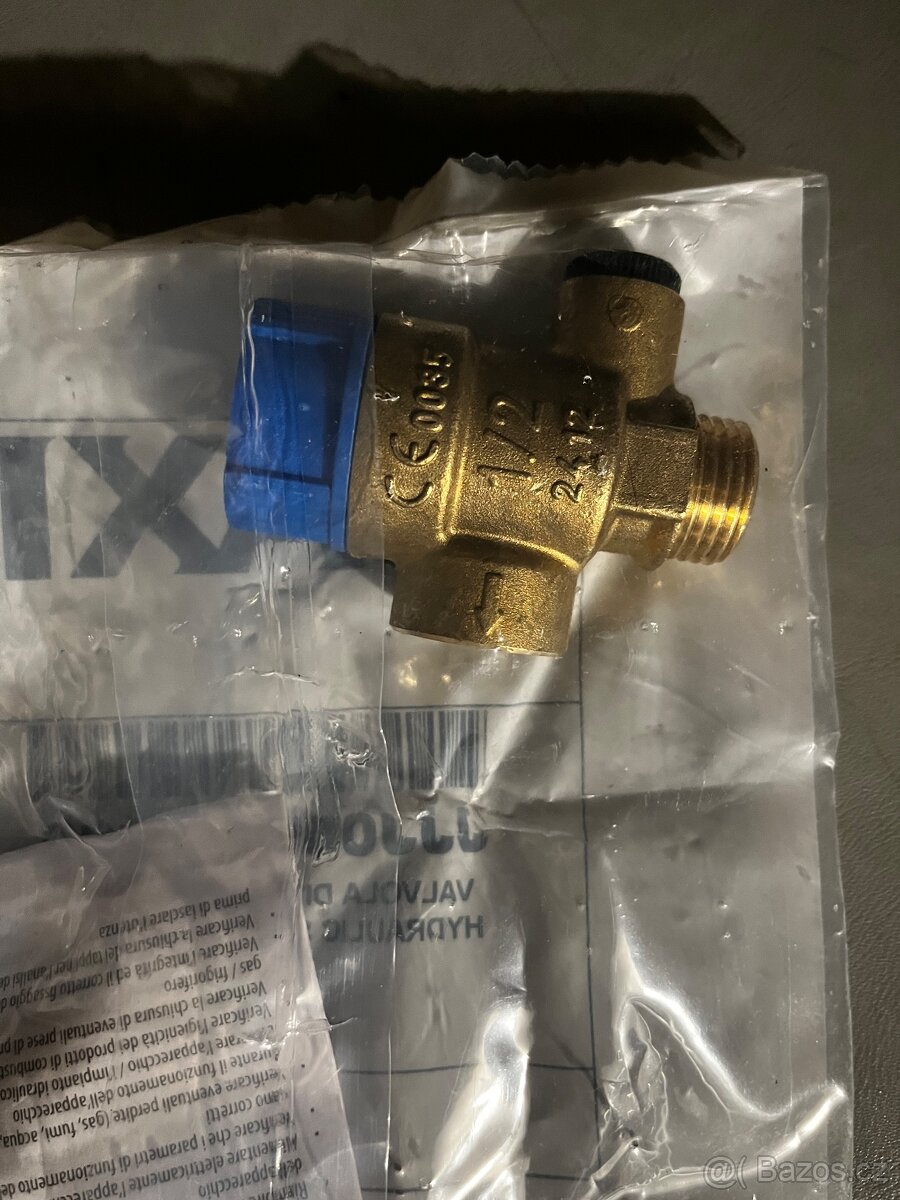 Baxi pojistný a vypouštěcí ventil