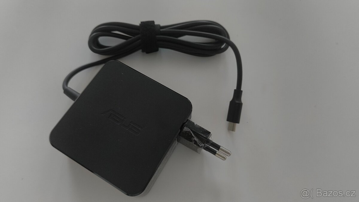 Adaptér nabíječka Asus 65W 3,25A 5-20V USB-C