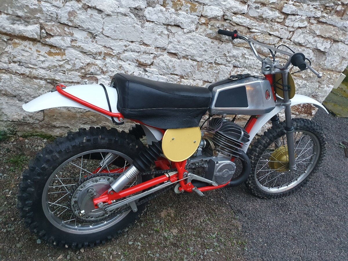 Čz motokros 380/981