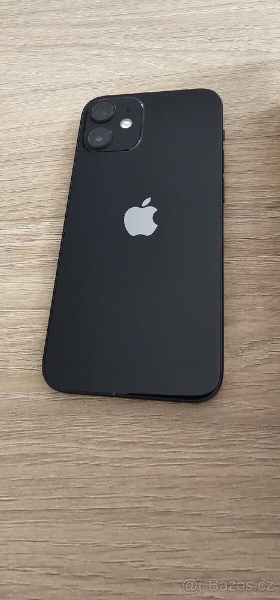 Iphone 12 mini (na nahradni dily nebo opravu)