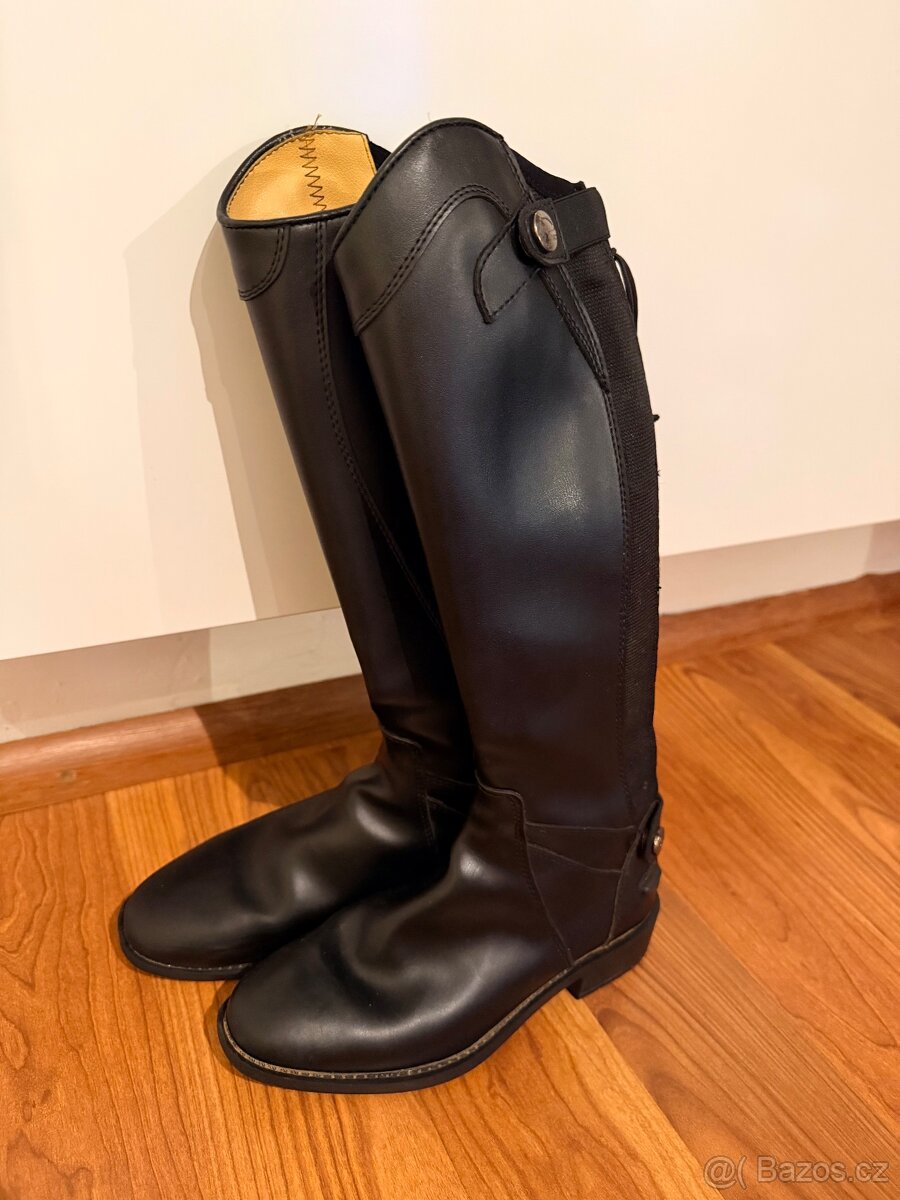 Vysoké jezdecké boty HKM vel.35