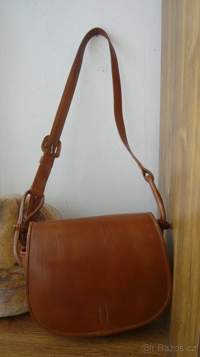 Vintage lovecká kabelka