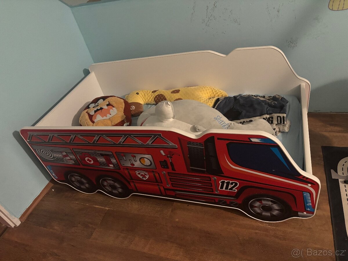 Postel hasič