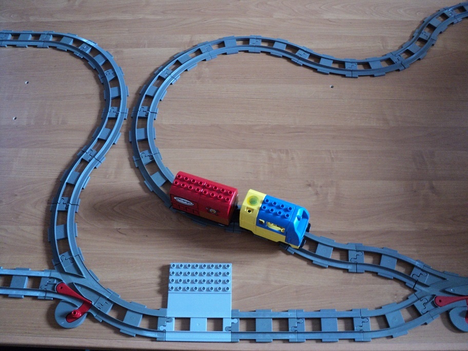 Lego Duplo koleje a vláček