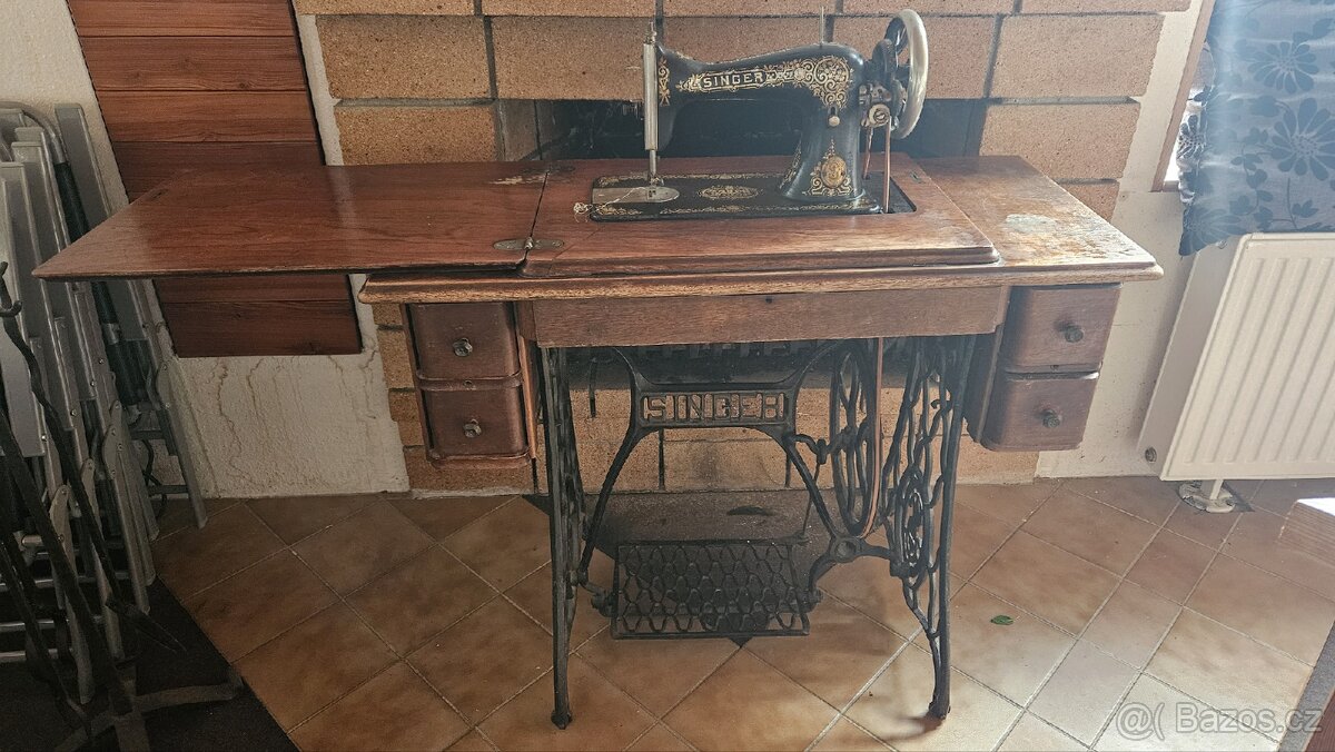 Šicí stroj Singer