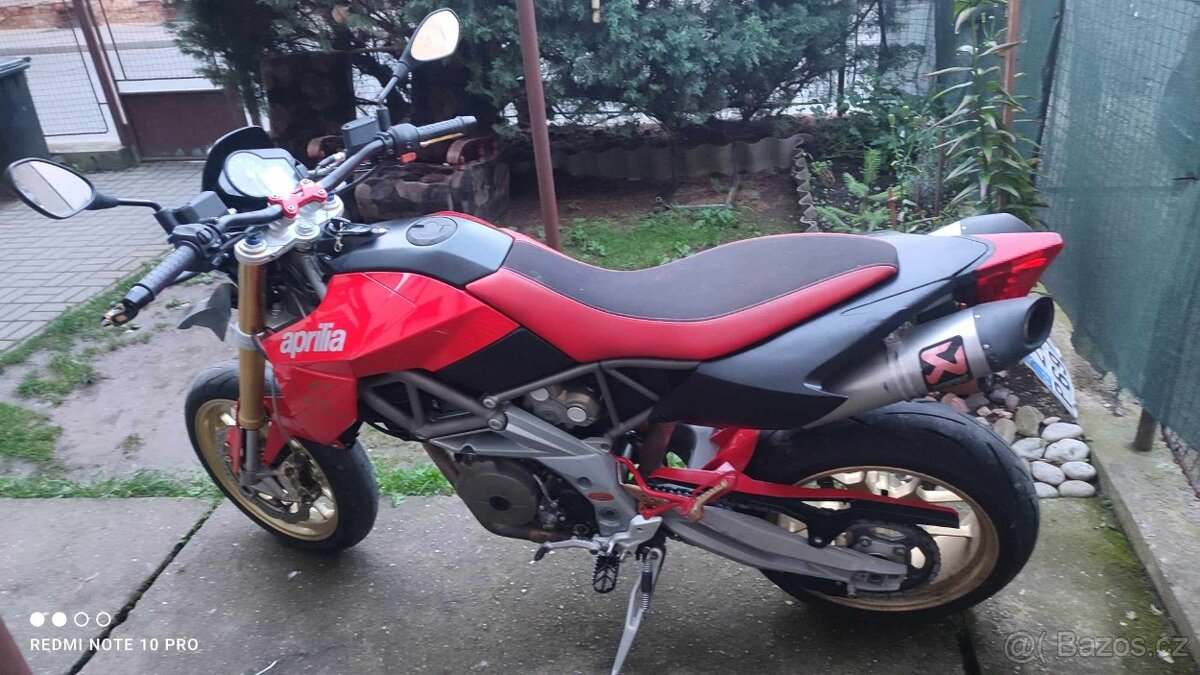 Aprilia Dorsoduro 750