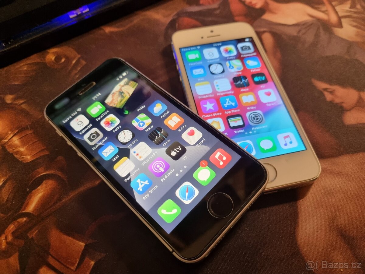 iPhone SE 1. generace 64GB stav zánovní + iPhone 5S 16GB