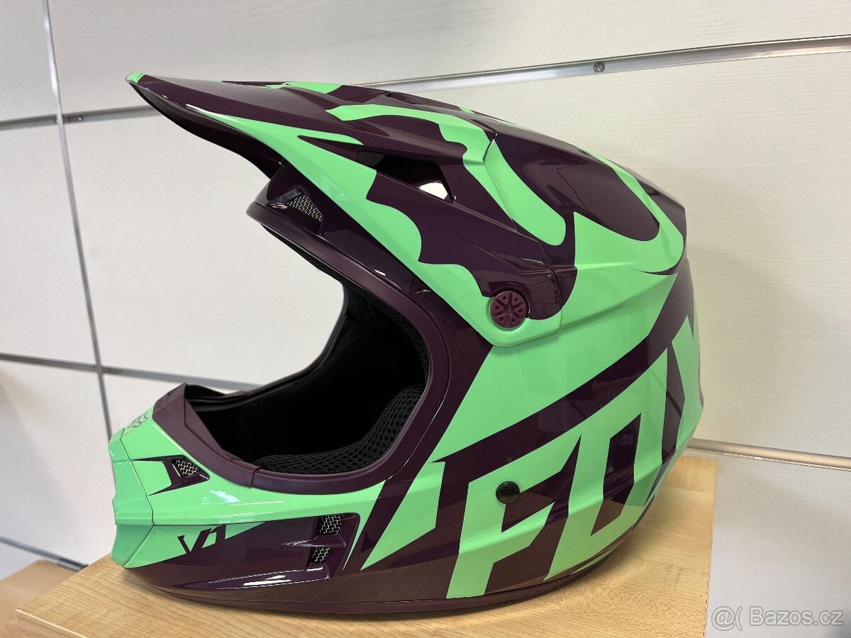 Fox V1 Race Helmet - motokrosová helma