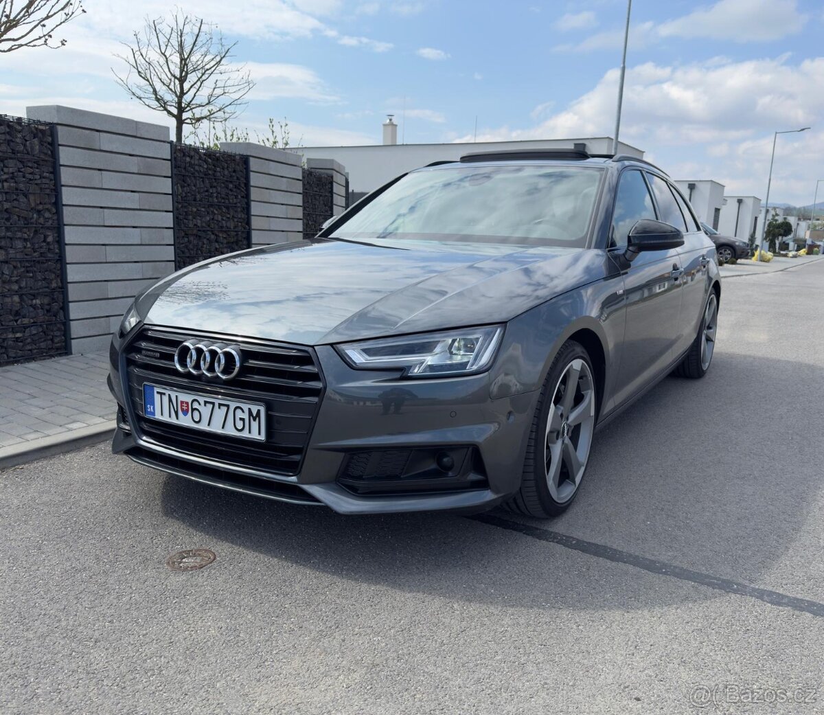Audi A4 Avant 40 2.0 TDI 3x S line quattro