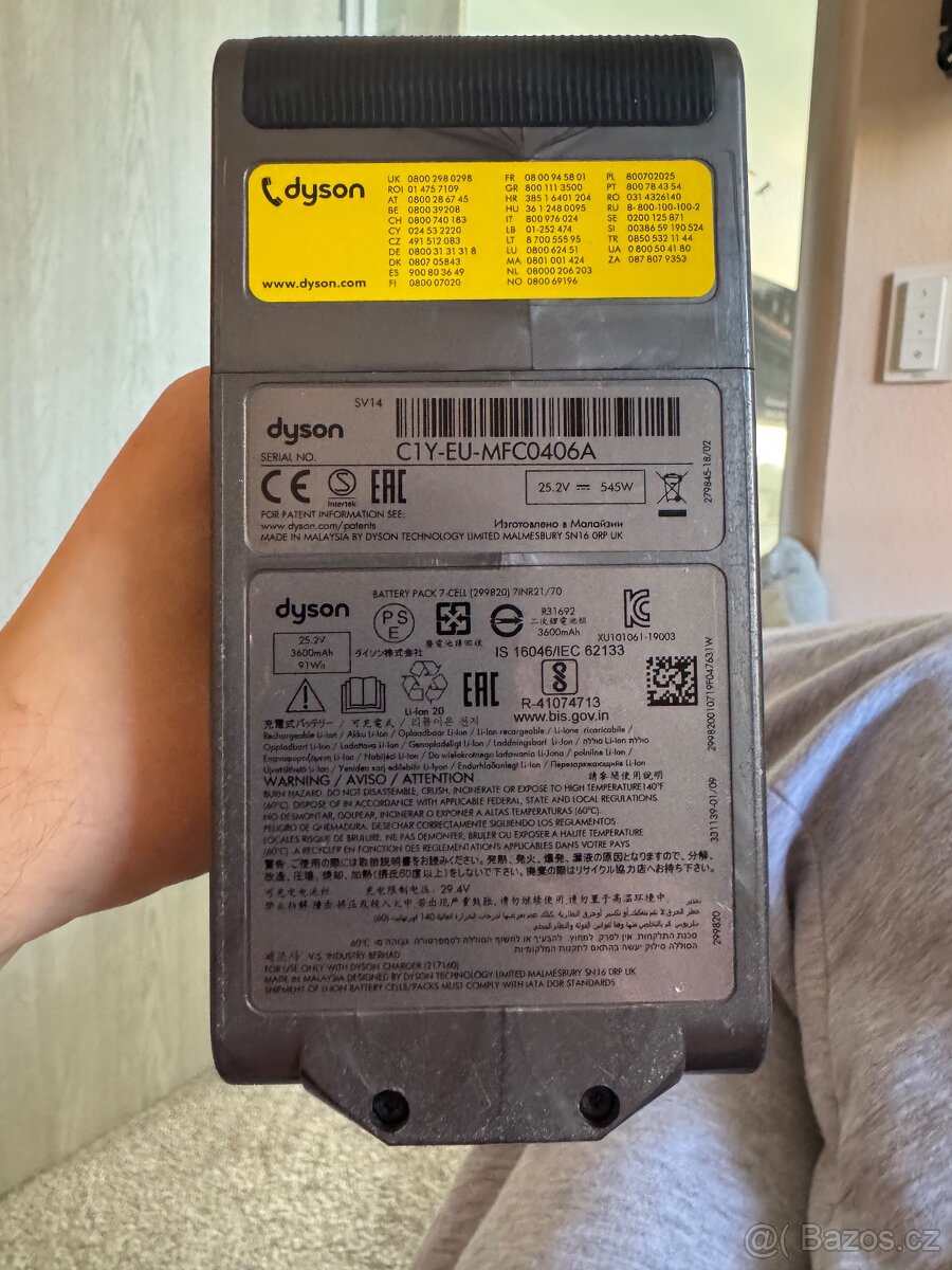 Dyson v11 baterie