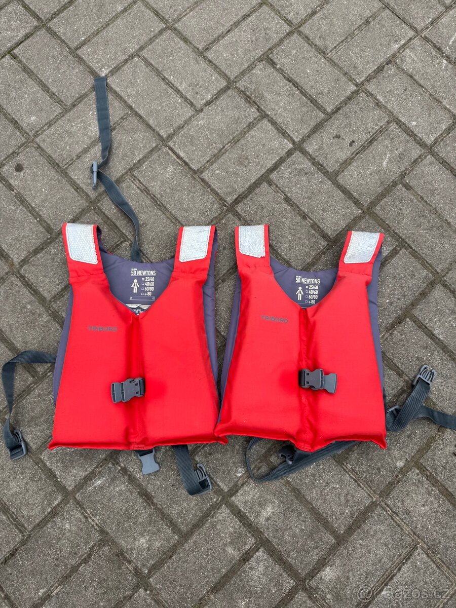 Dětské vesty na loď