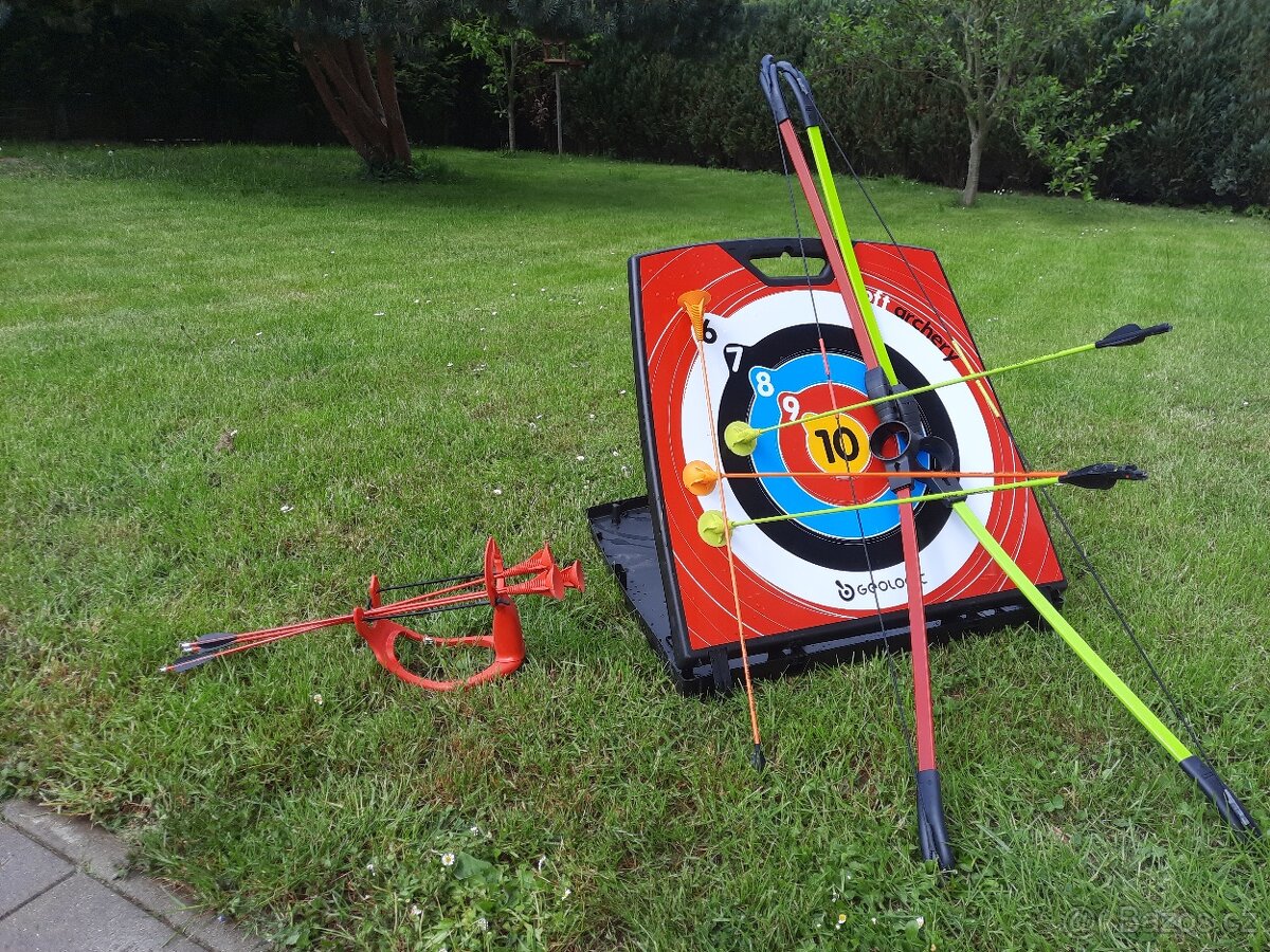 Lukostřelecká sada z Decathlonu