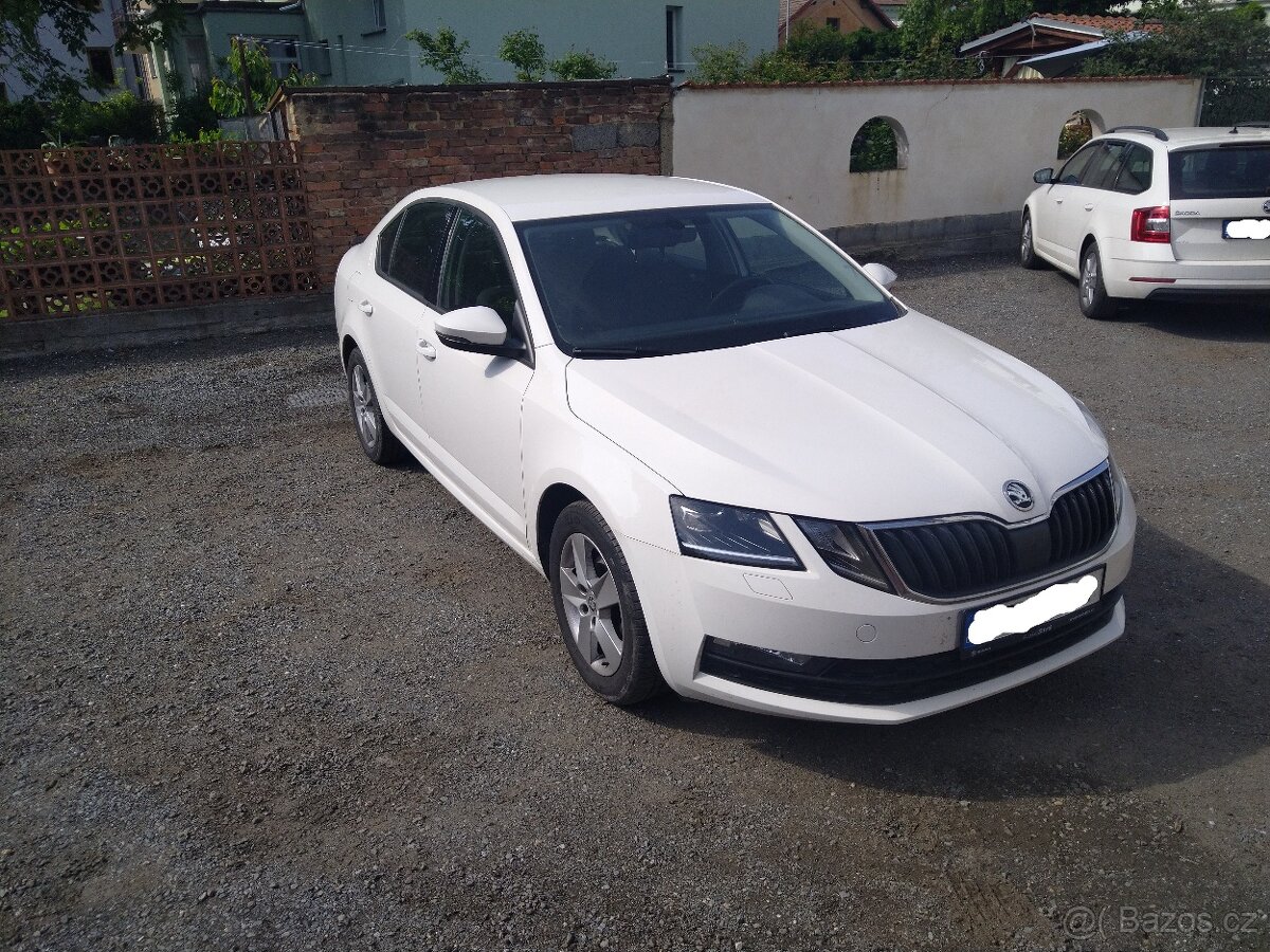 ŠKODA OCTAVIA III Liftback Facelift – 1.6 TDI 85 kW, bez AdB