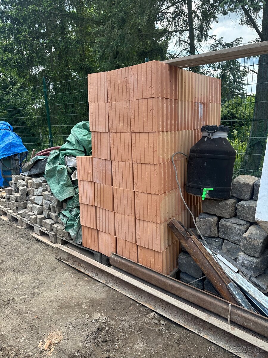 Cihla Porotherm 30 Profi Dryfix P10 – sleva