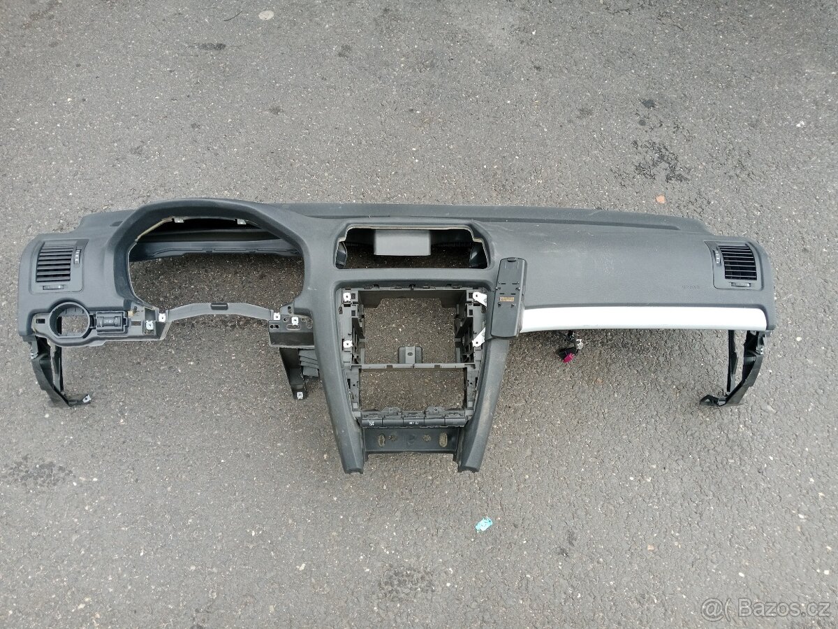 Palubní deska Octavia 2