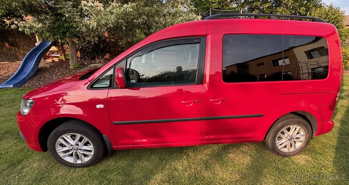 Přenechám Volkswagen Caddy 2,0