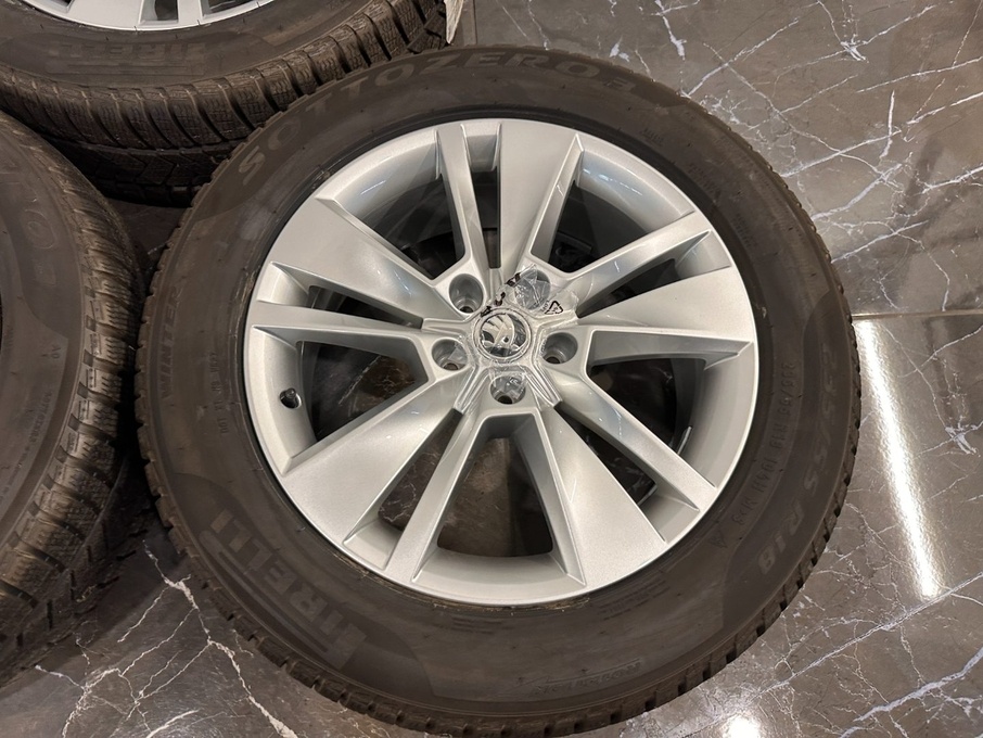original alu škoda kodiaq zimní r18 565601025c