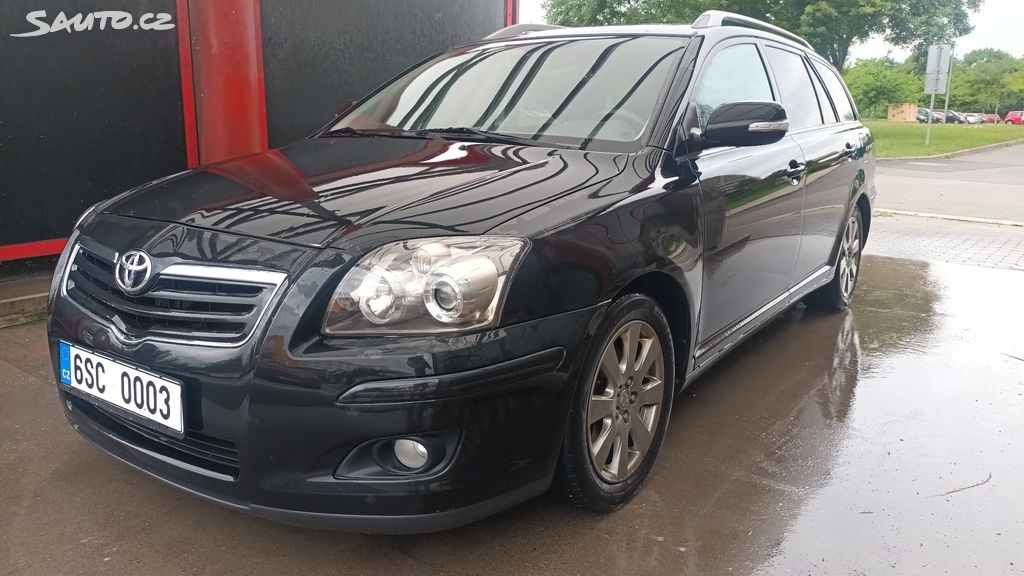 Toyota Avensis, 1.8VVTi top stav