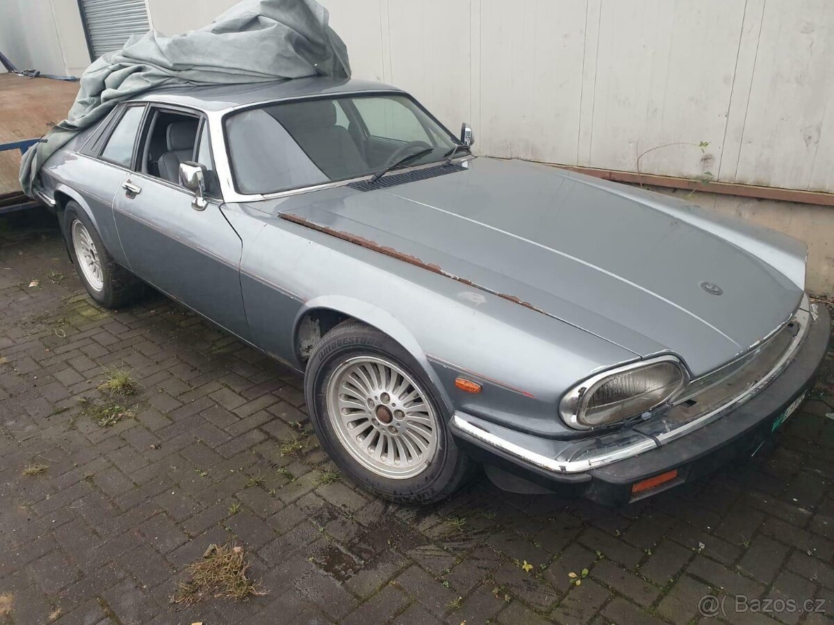 Prodám Jaguar XJS V12 - levostranný