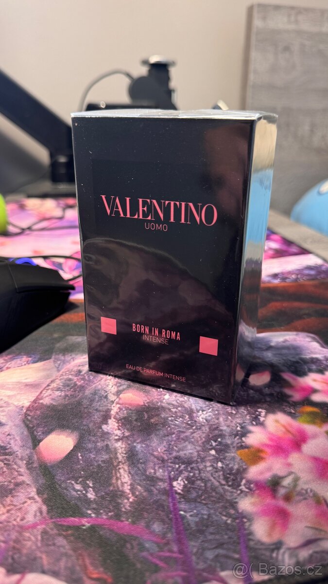 Valentino Born in roma intense